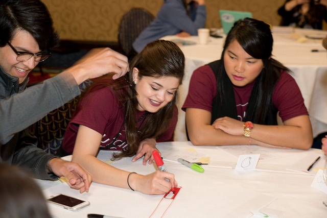 27424345042_d7f1eac083_z